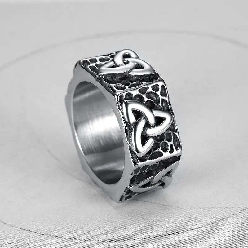 VIXEN Urban Chic UNISEX Titanium Steel Ring